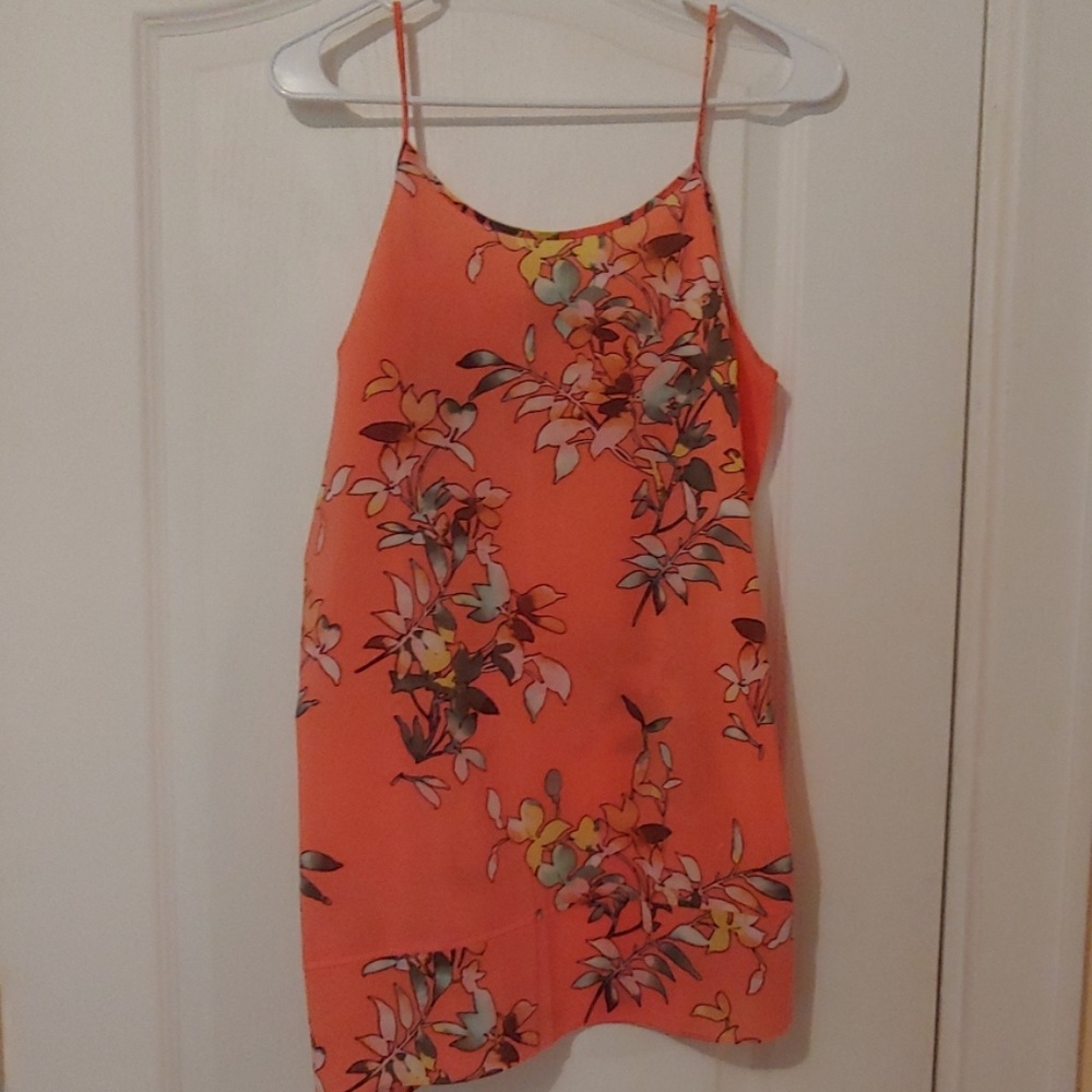 NWOT The Limited Tank Size Small